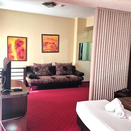 Hotel Razvan Bucureşti Eksteriør bilde