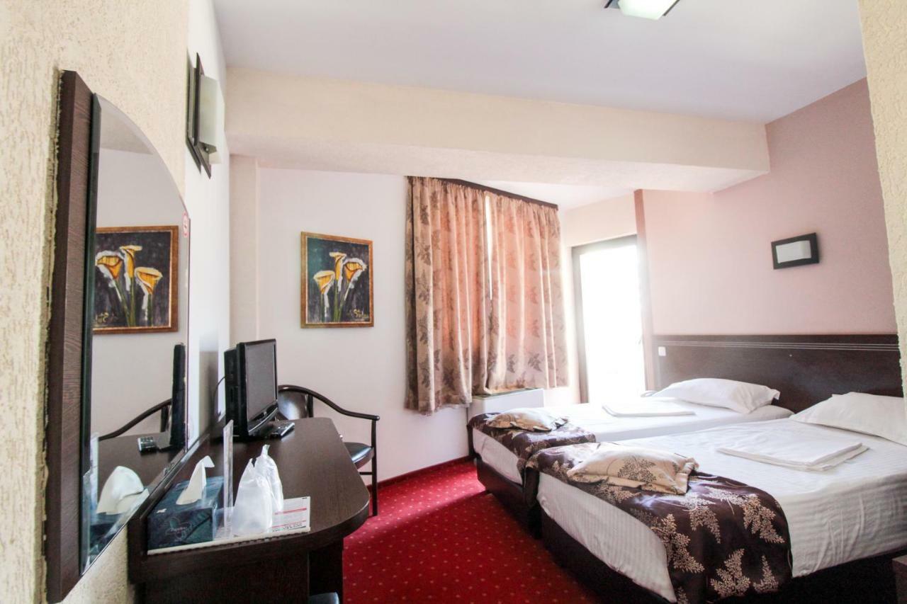 Hotel Razvan Bucureşti Eksteriør bilde