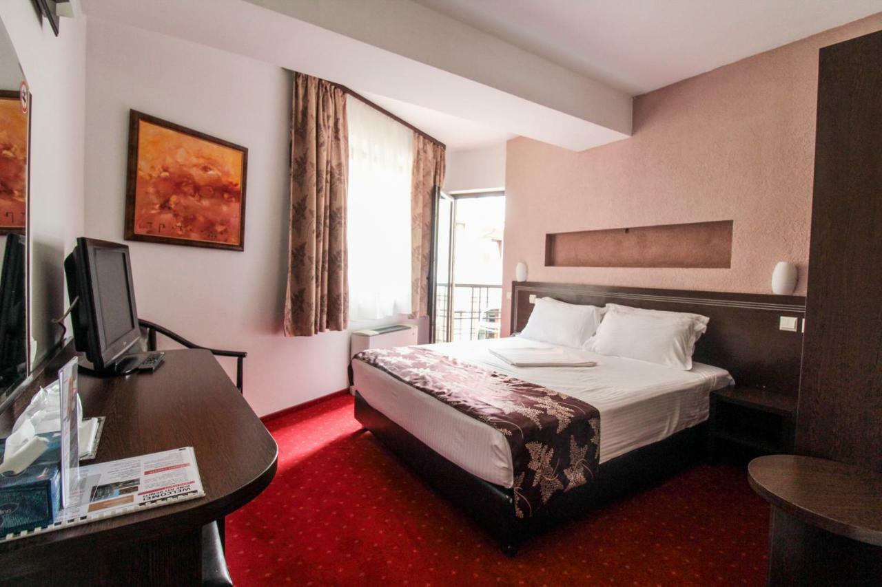 Hotel Razvan Bucureşti Eksteriør bilde